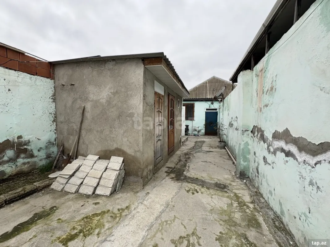 Satılır 3 otaqlı həyət evi