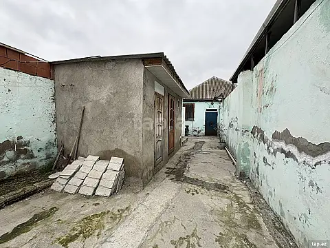 Satılır 3 otaqlı həyət evi