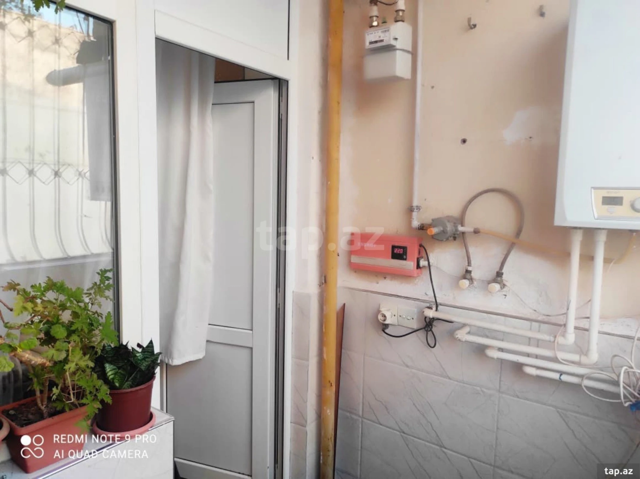 Satılır 3 otaqlı yeni tikili 81.5 m²