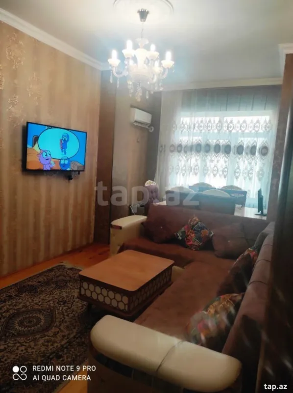 Satılır 3 otaqlı yeni tikili 81.5 m²