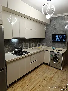 Satılır 3 otaqlı yeni tikili 81.5 m²