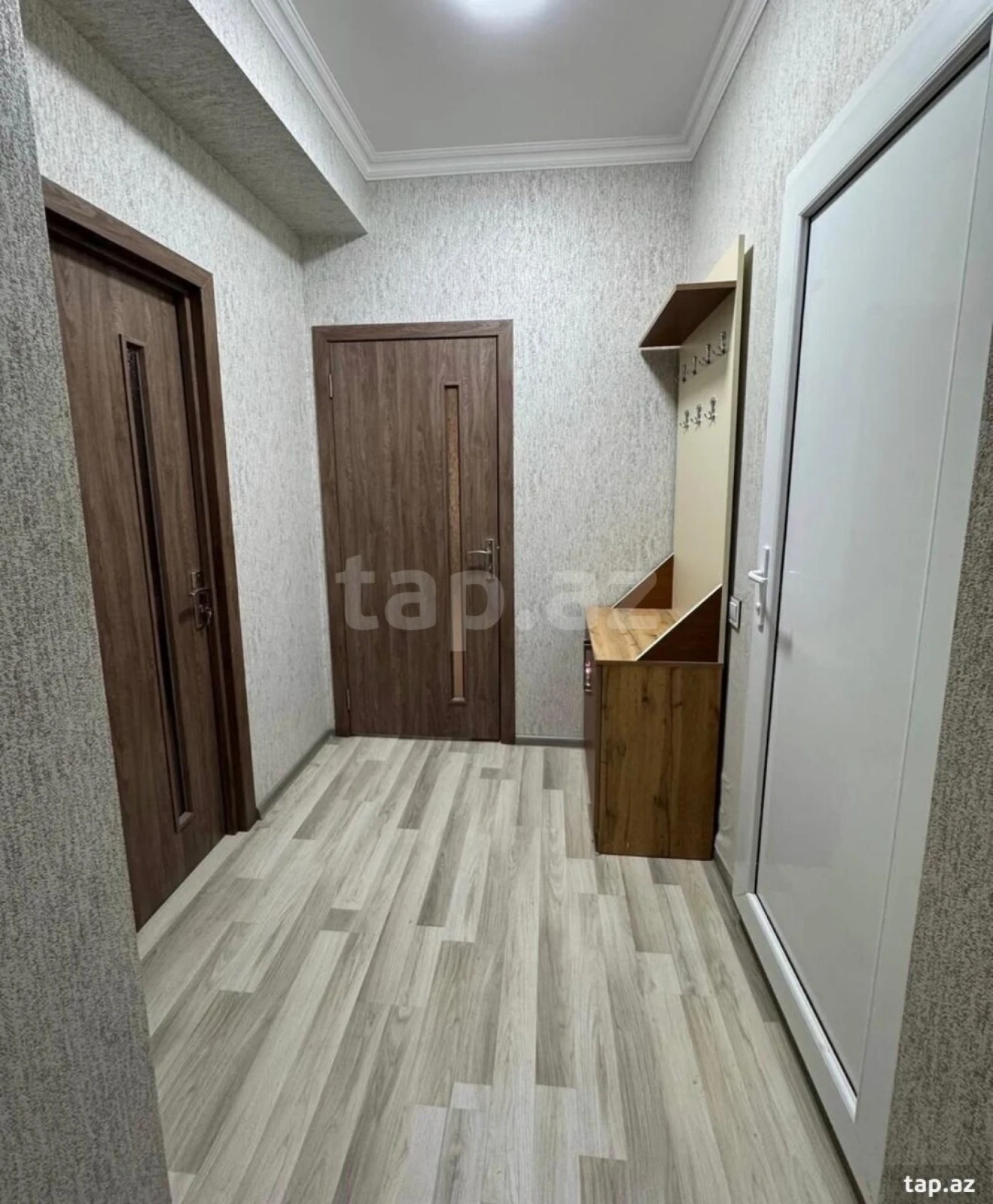Kirayə verilir 2 otaqlı yeni tikili 44.5 m²