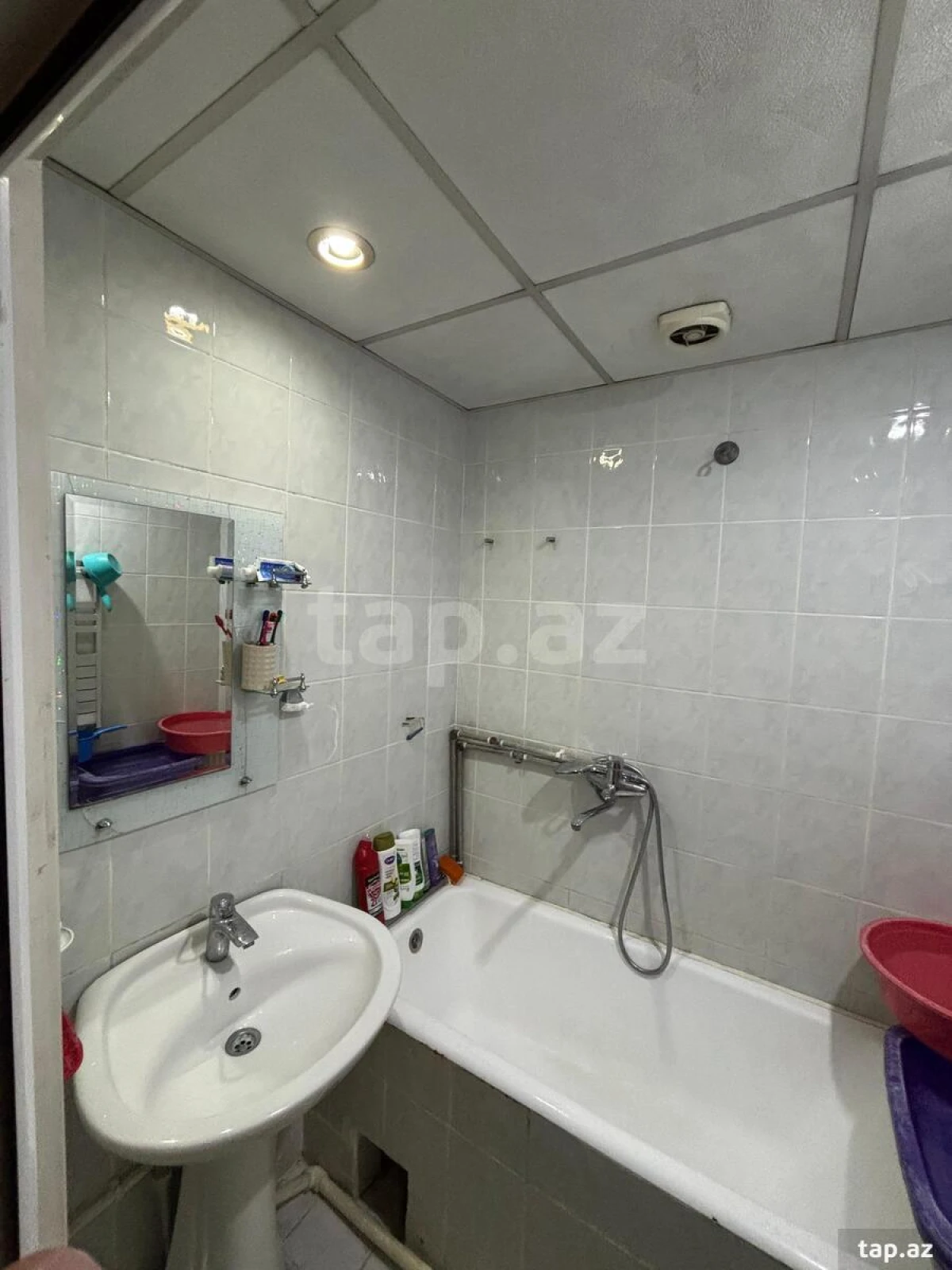 Satılır 3 otaqlı mənzil 72 m²