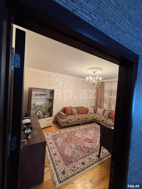 Satılır 3 otaqlı mənzil 72 m²