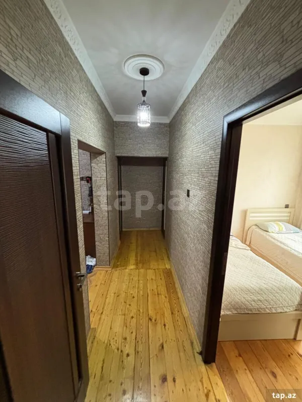 Satılır 3 otaqlı mənzil 72 m²