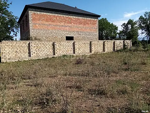 Satılır torpaq sahəsi — Xaçmaz