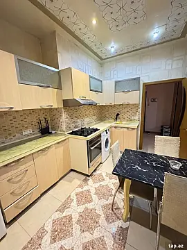 Kirayə verilir 2 otaqlı yeni tikili 96 m²