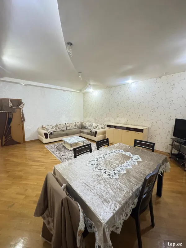 Kirayə verilir 2 otaqlı yeni tikili 96 m²