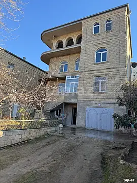 Satılır 9 otaqlı həyət evi — Bakı 9 otaq