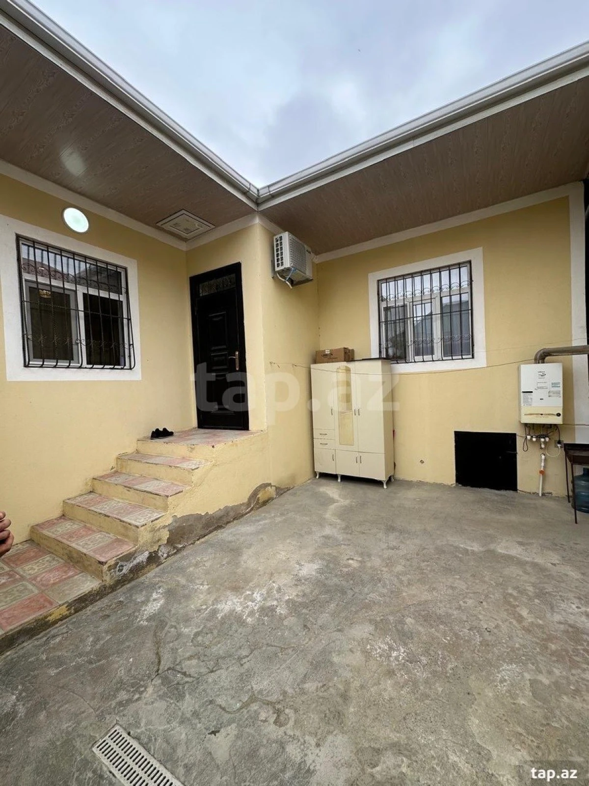 Satılır 2 otaqlı həyət evi