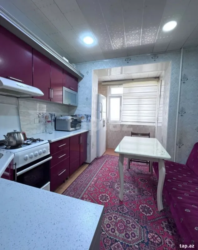Kirayə verilir 2 otaqlı mənzil 58 m²