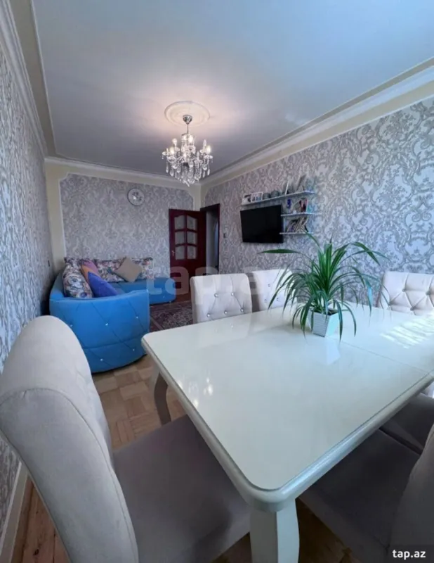 Kirayə verilir 2 otaqlı mənzil 58 m²