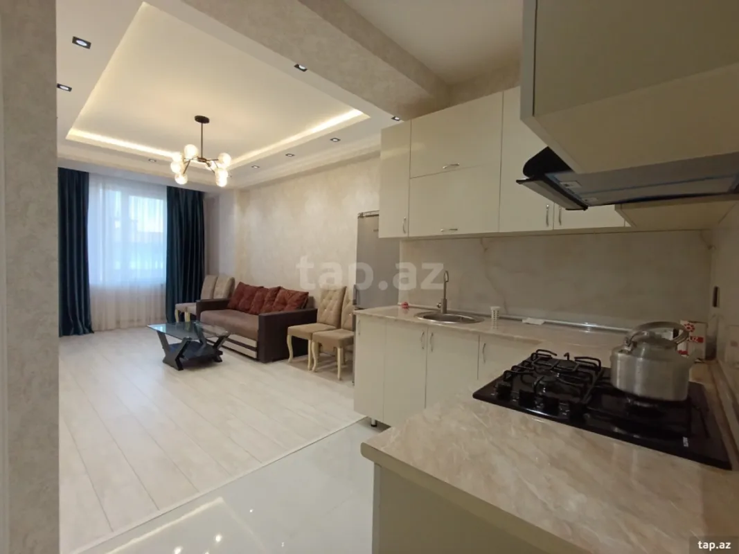 Kirayə verilir 2 otaqlı yeni tikili 65 m²