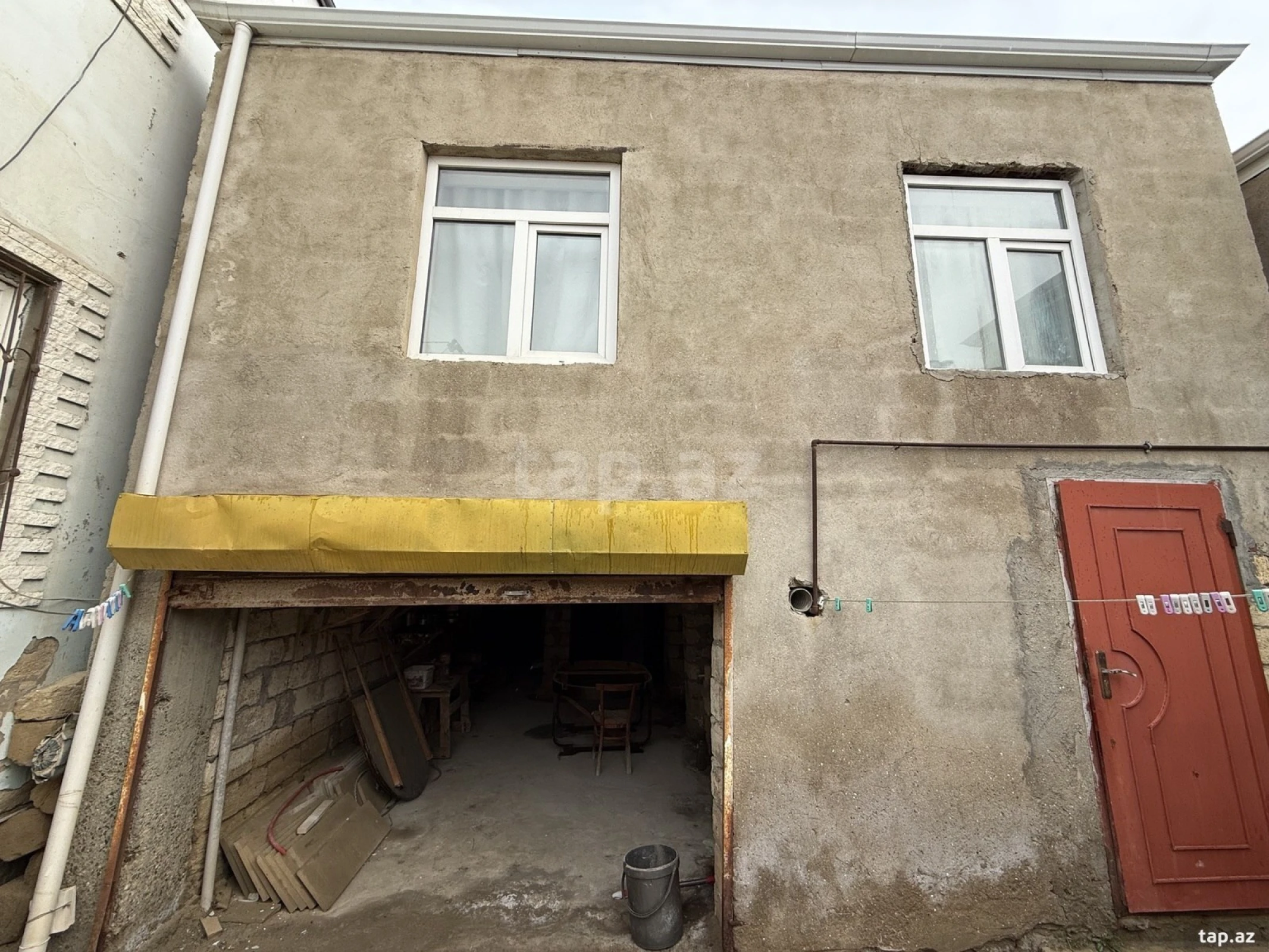 Satılır 3 otaqlı həyət evi