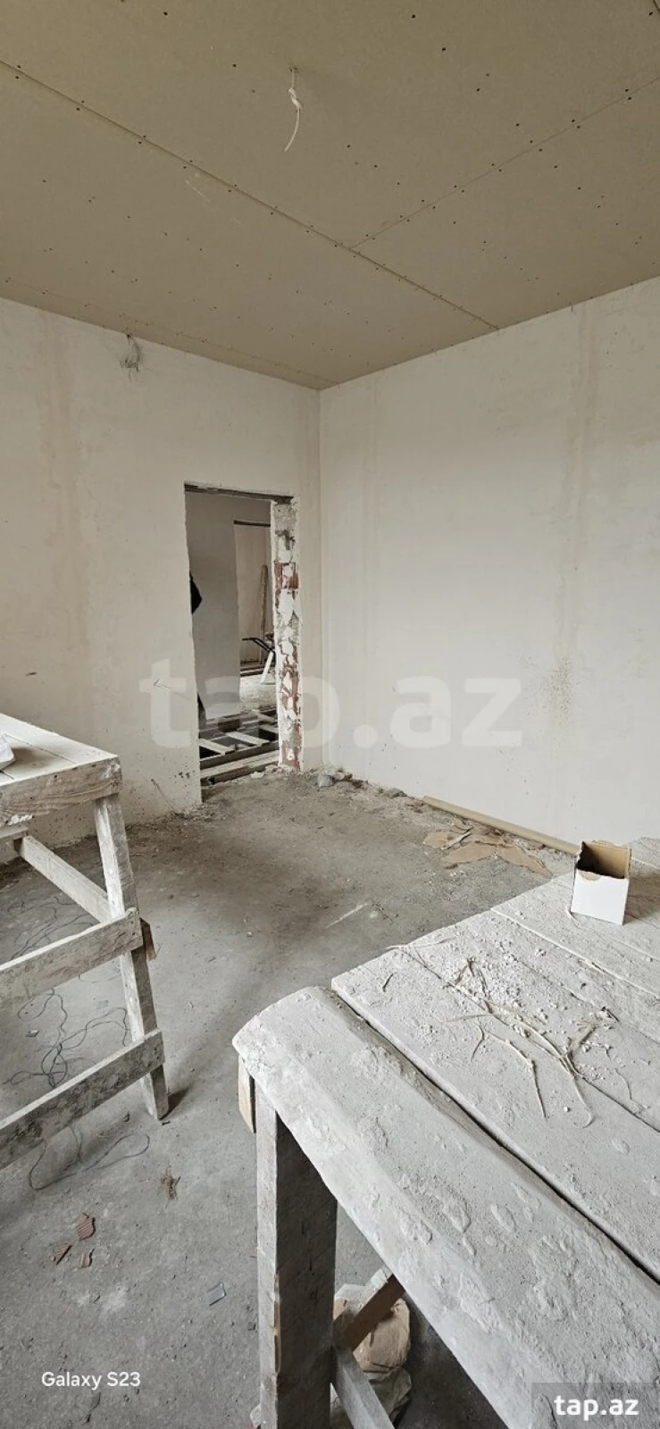 Satılır 3 otaqlı həyət evi