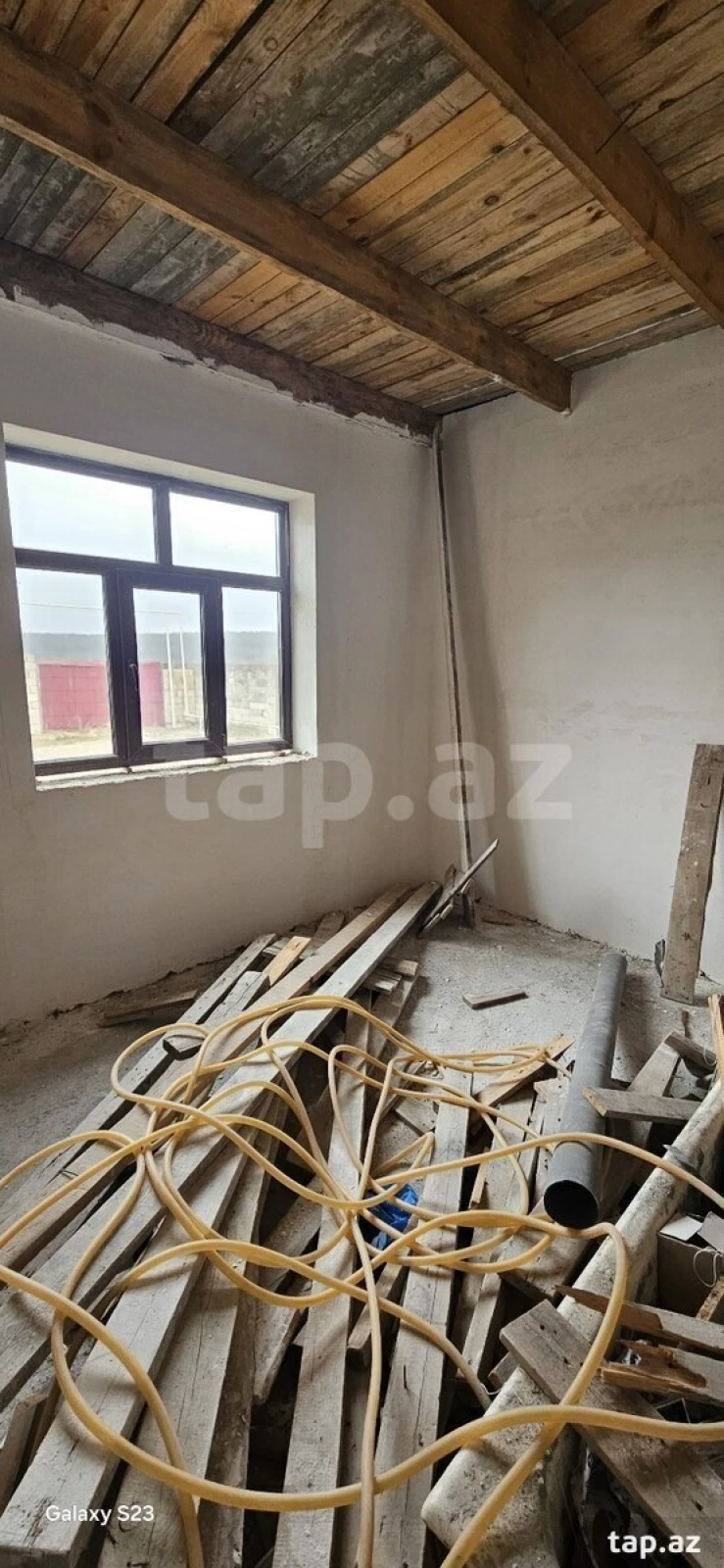 Satılır 3 otaqlı həyət evi