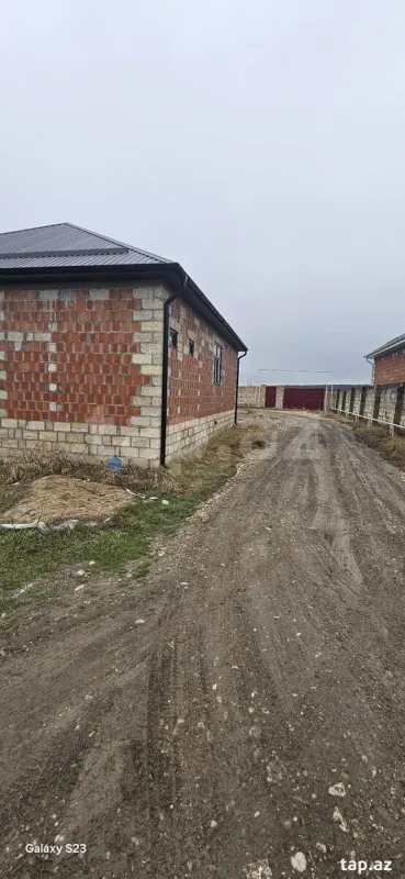 Satılır 3 otaqlı həyət evi