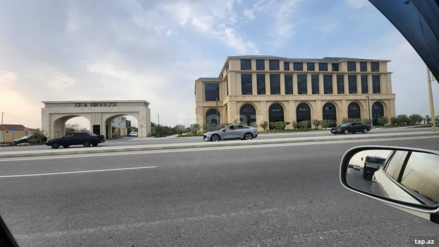 Satılır 3 otaqlı həyət evi