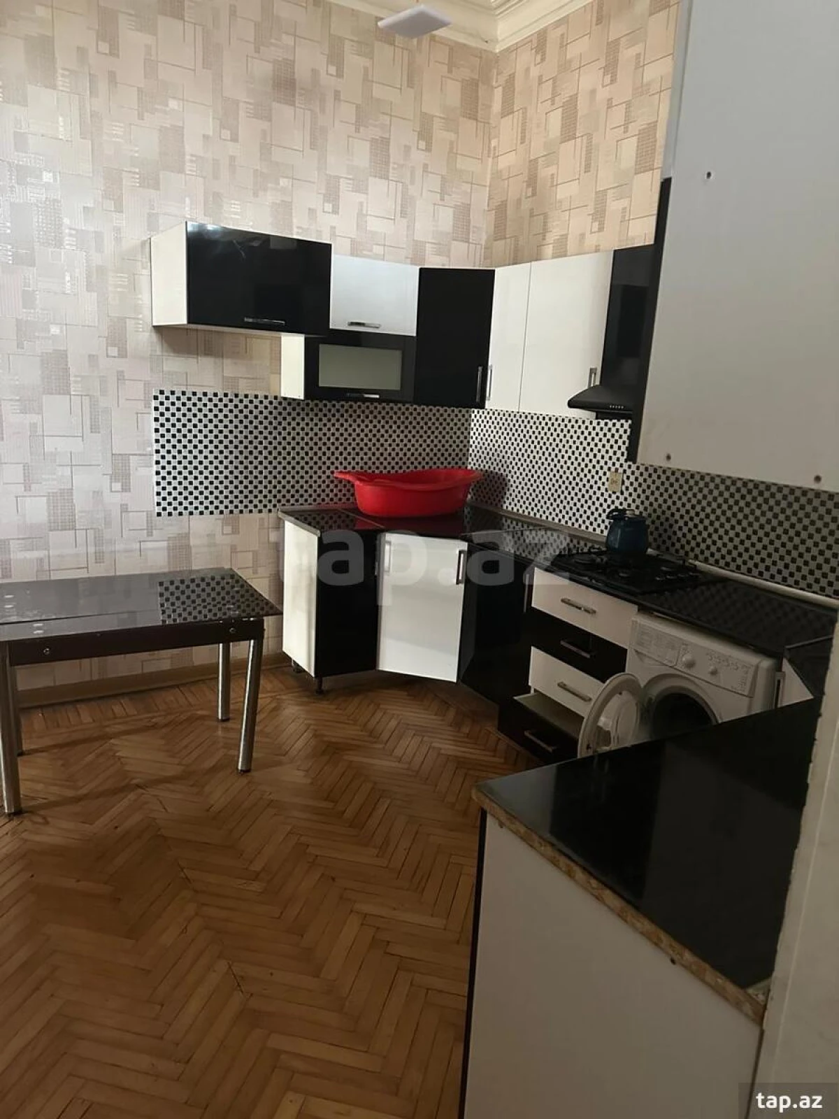Kirayə verilir 3 otaqlı mənzil 90 m²