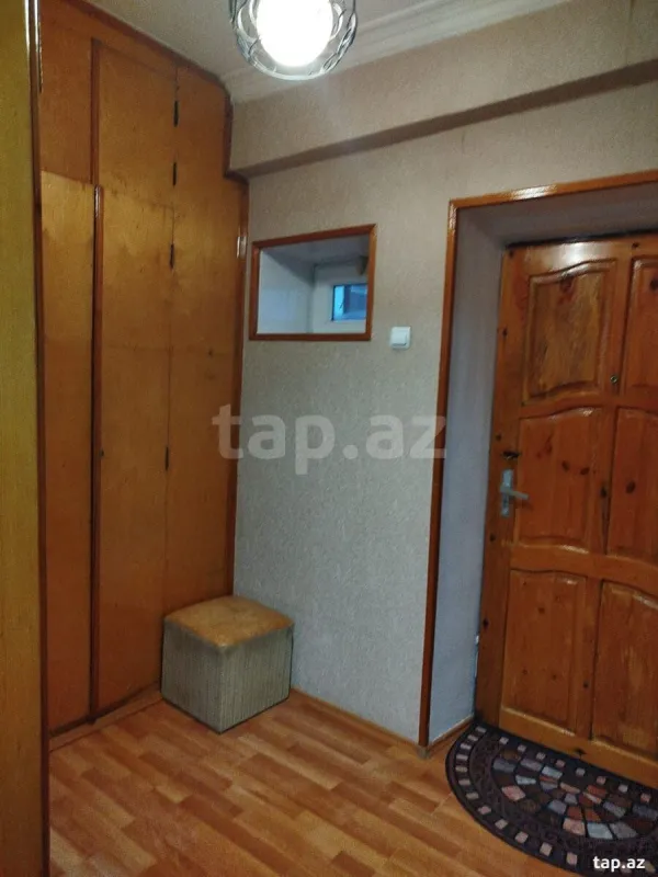 Kirayə verilir 2 otaqlı mənzil 40 m²