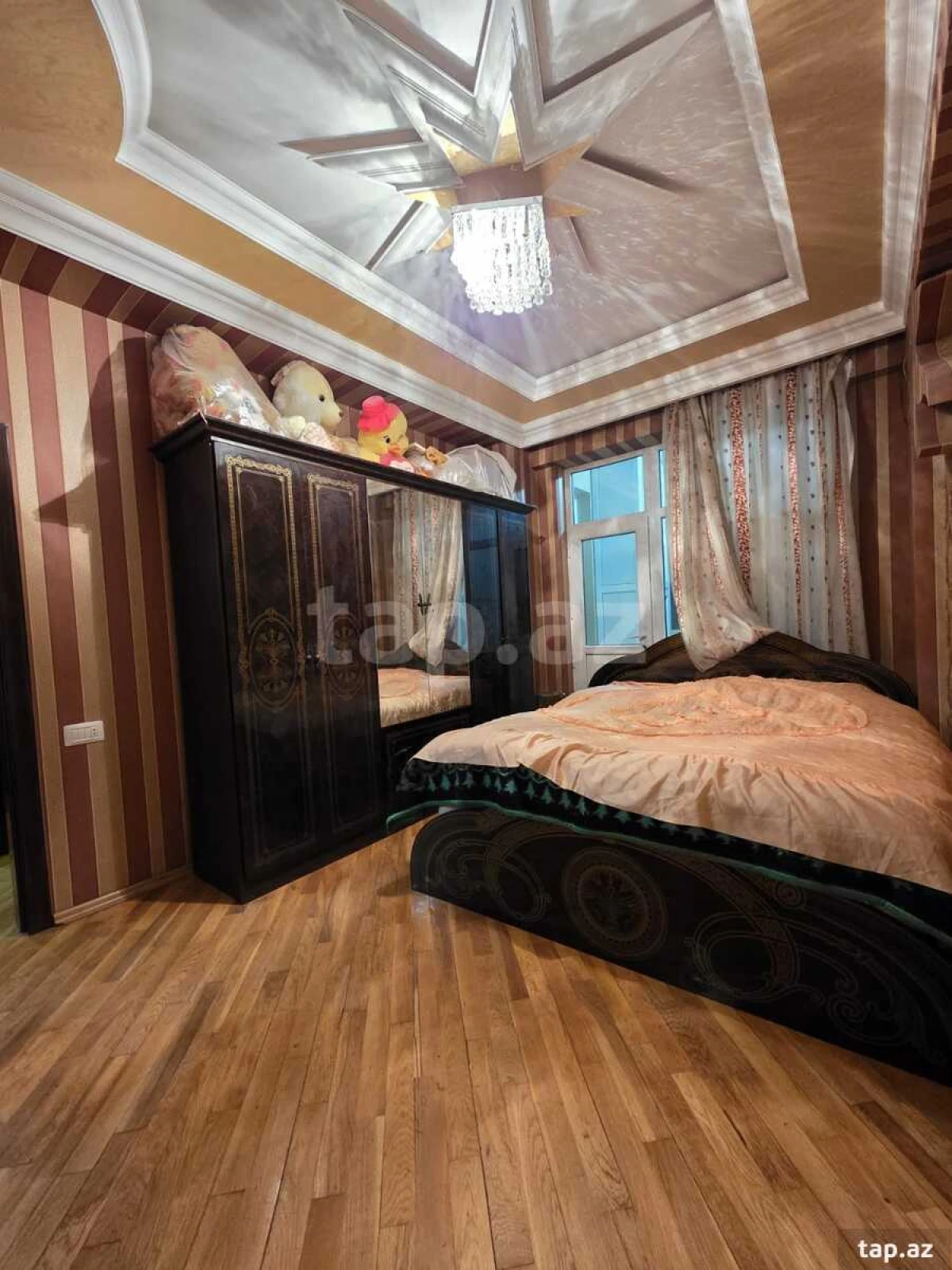 Satılır 3 otaqlı yeni tikili 105 m²