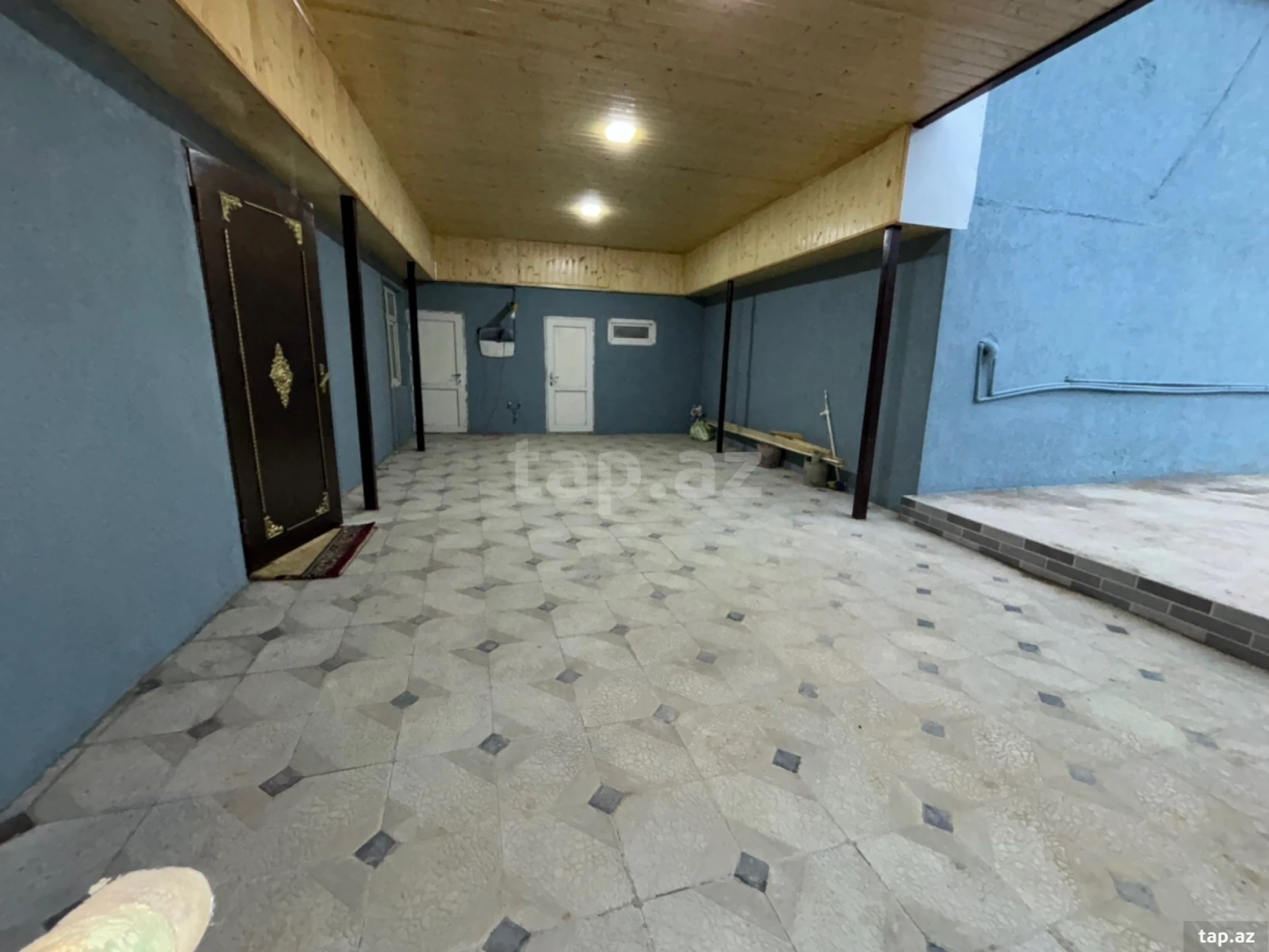 Satılır 4 otaqlı həyət evi