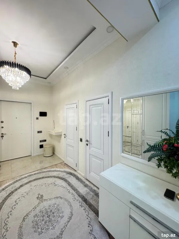 Satılır 2 otaqlı yeni tikili 90 m²