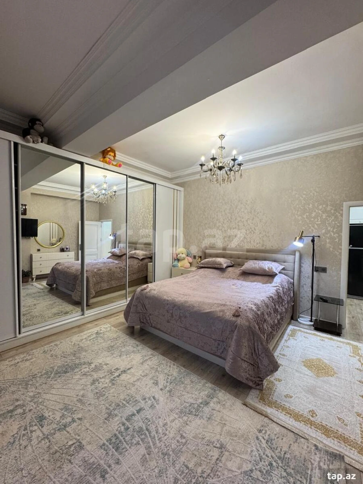 Satılır 2 otaqlı yeni tikili 90 m²