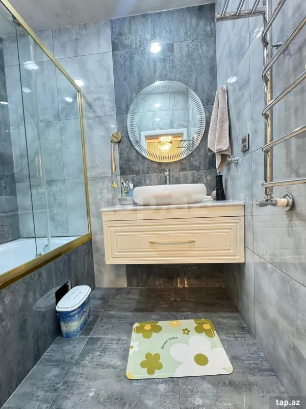 Satılır 2 otaqlı yeni tikili 90 m²