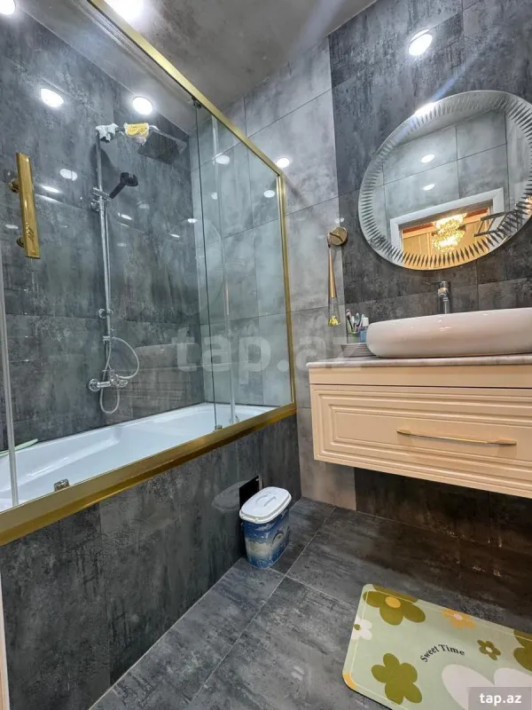 Satılır 2 otaqlı yeni tikili 90 m²