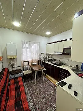 Satılır 5 otaqlı həyət evi