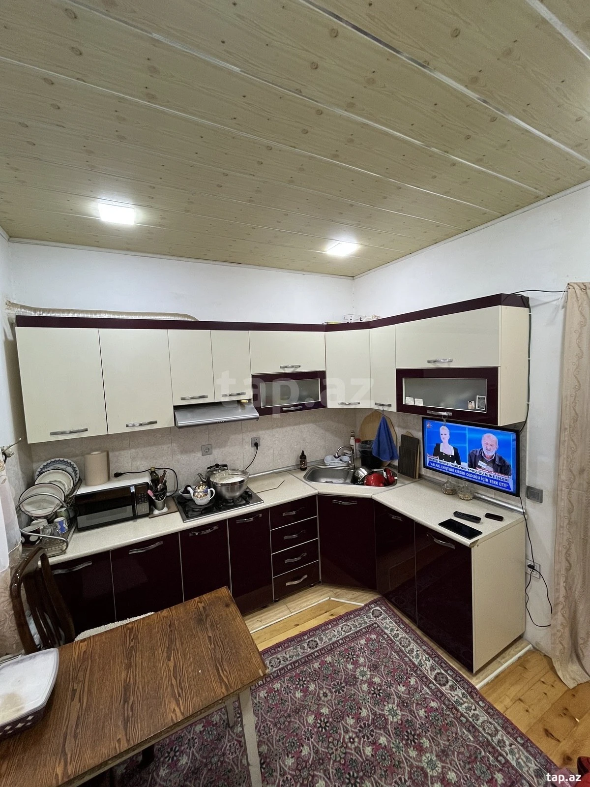 Satılır 5 otaqlı həyət evi