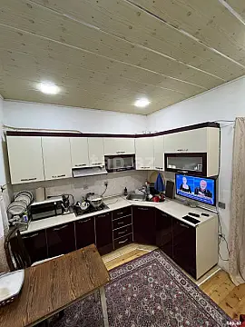 Satılır 5 otaqlı həyət evi