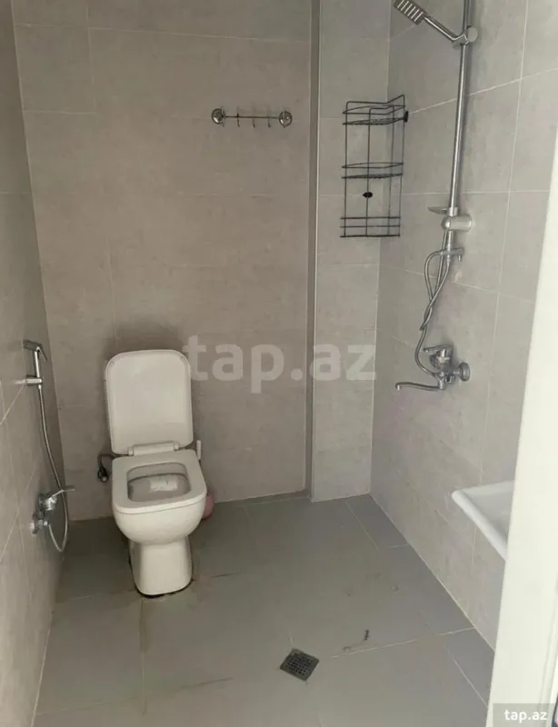 Kirayə verilir 2 otaqlı yeni tikili 60 m²