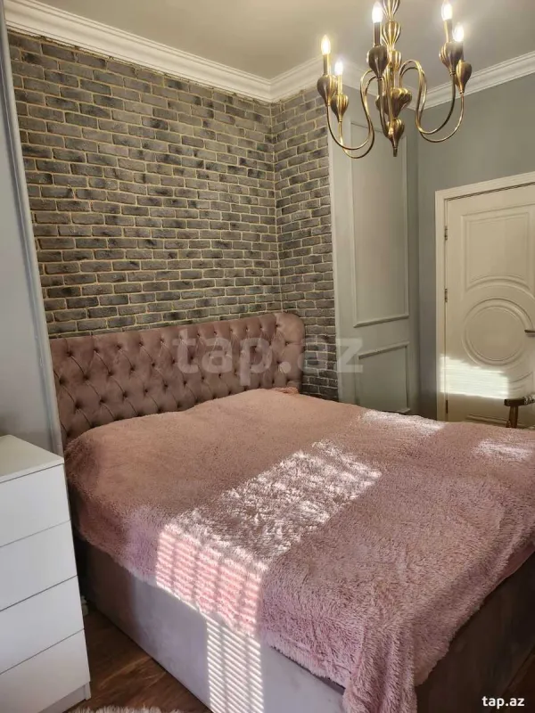 Satılır 3 otaqlı yeni tikili 90 m²