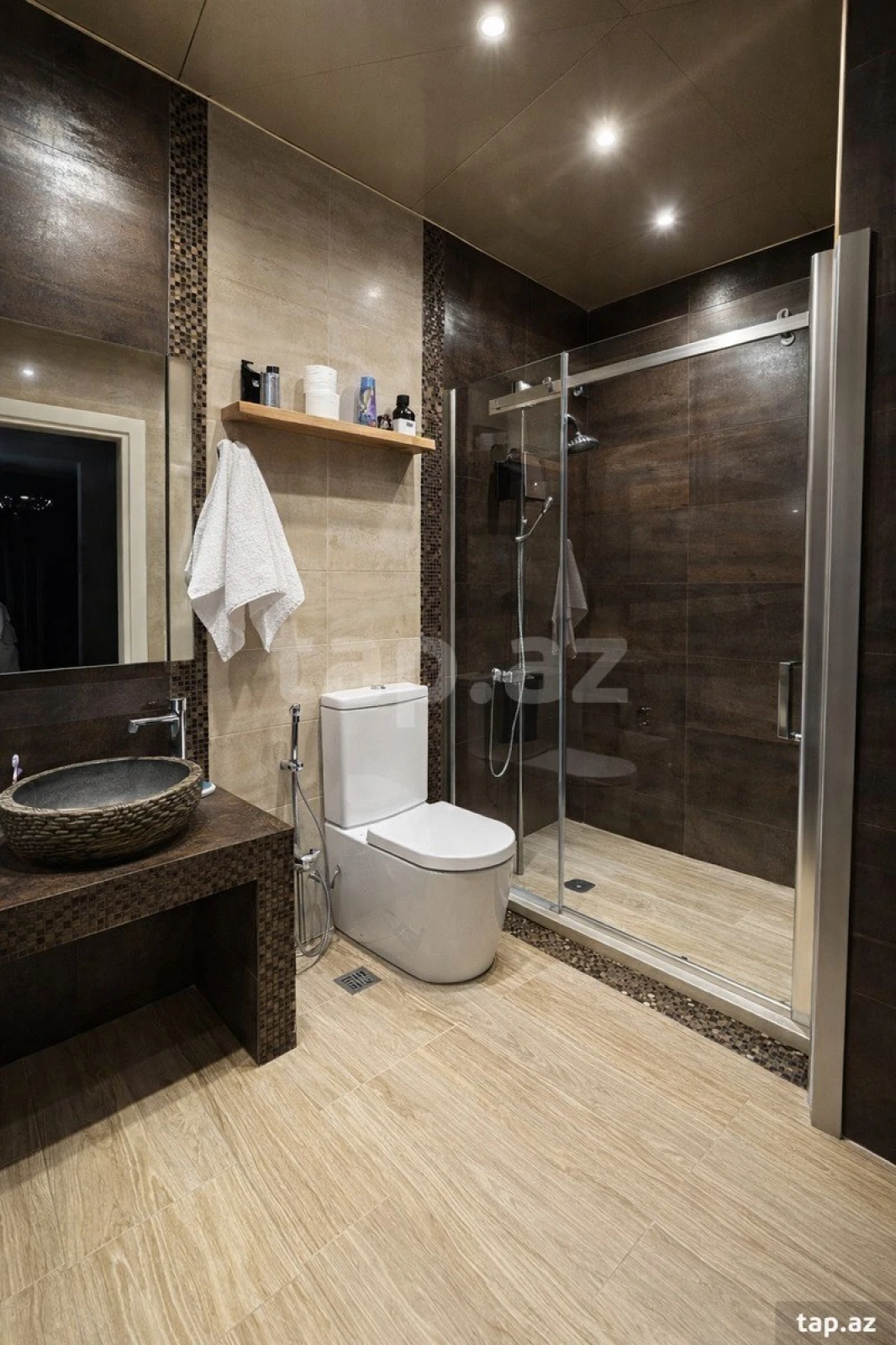 Satılır 3 otaqlı yeni tikili 165 m²