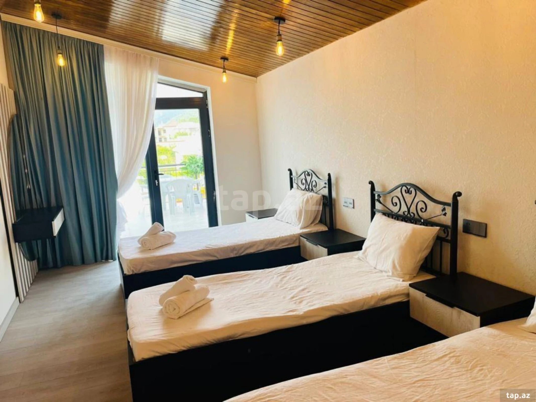 Kirayə verilir 5 otaqlı həyət evi