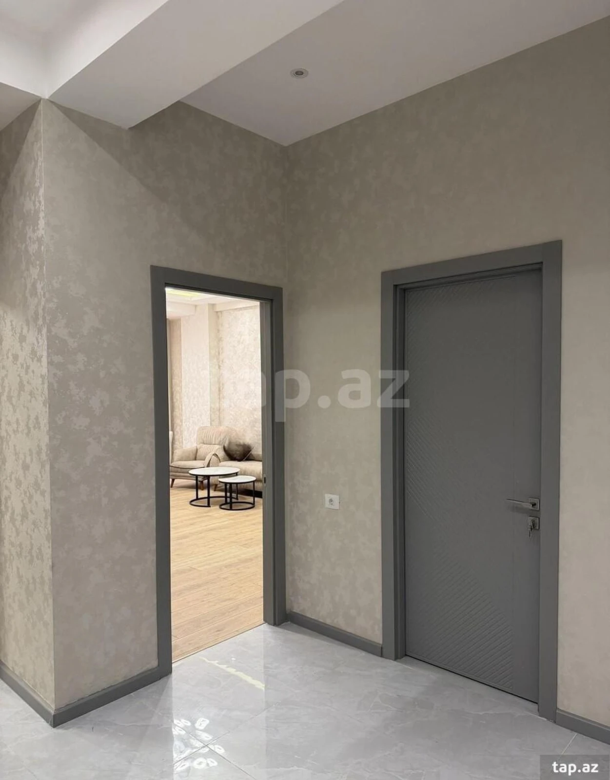 Satılır 3 otaqlı yeni tikili 91 m²