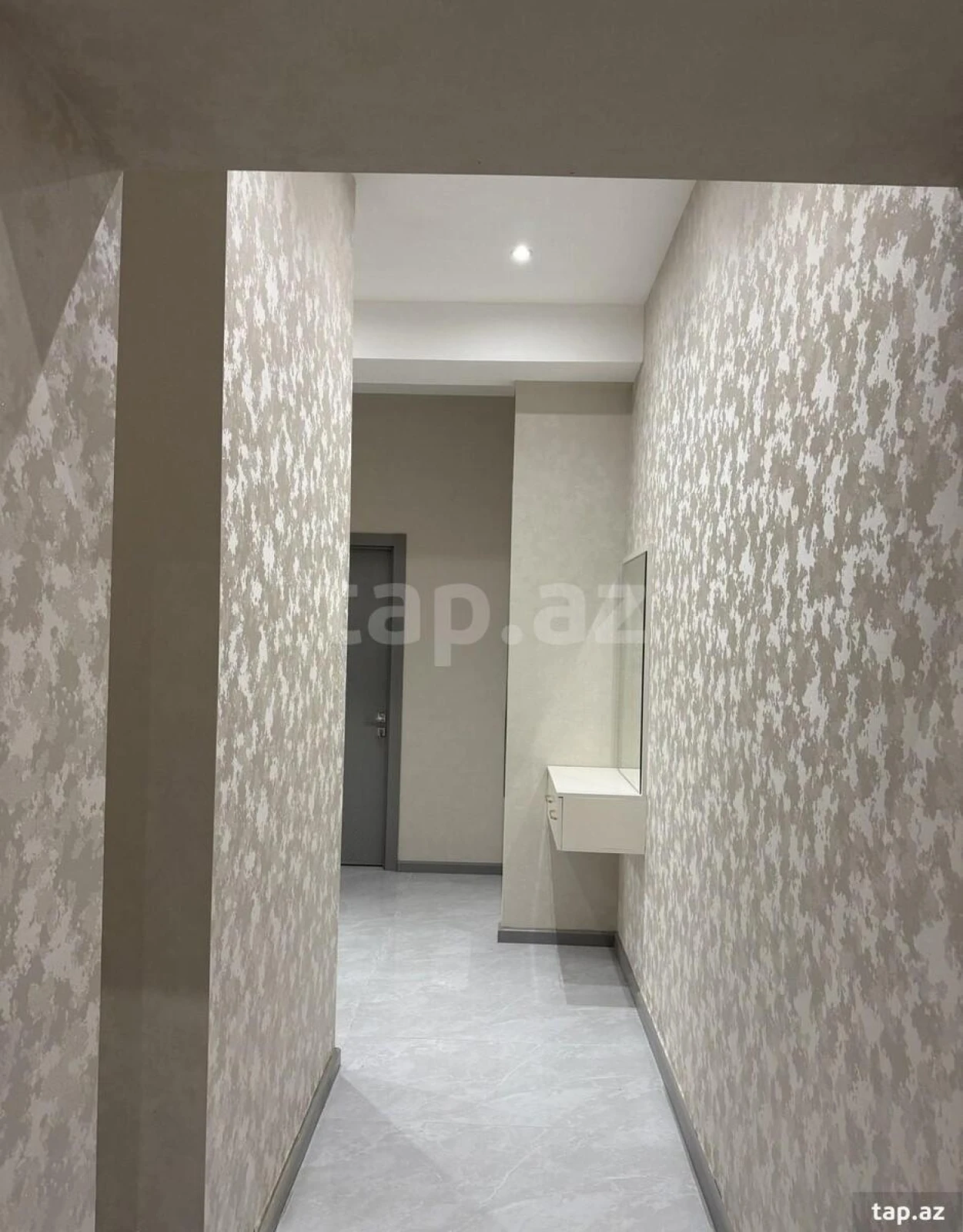 Satılır 3 otaqlı yeni tikili 91 m²