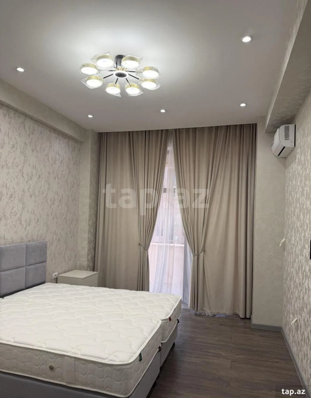 Satılır 3 otaqlı yeni tikili 91 m²