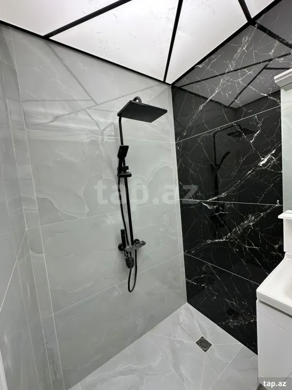 Satılır 3 otaqlı yeni tikili 90 m²