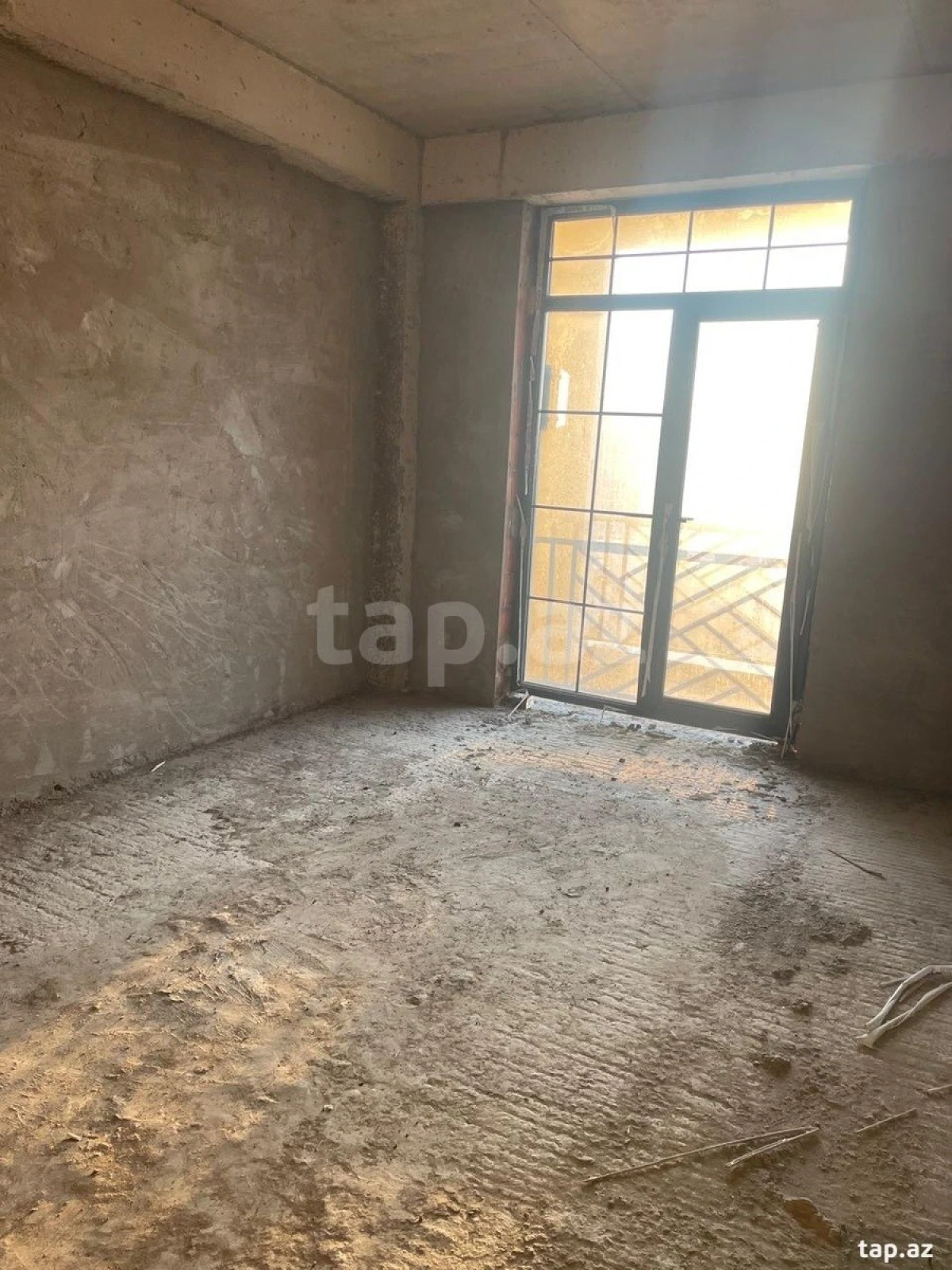 Satılır 2 otaqlı yeni tikili 82 m²