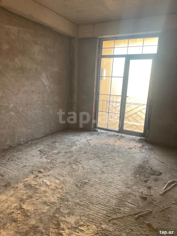 Satılır 2 otaqlı yeni tikili 82 m²