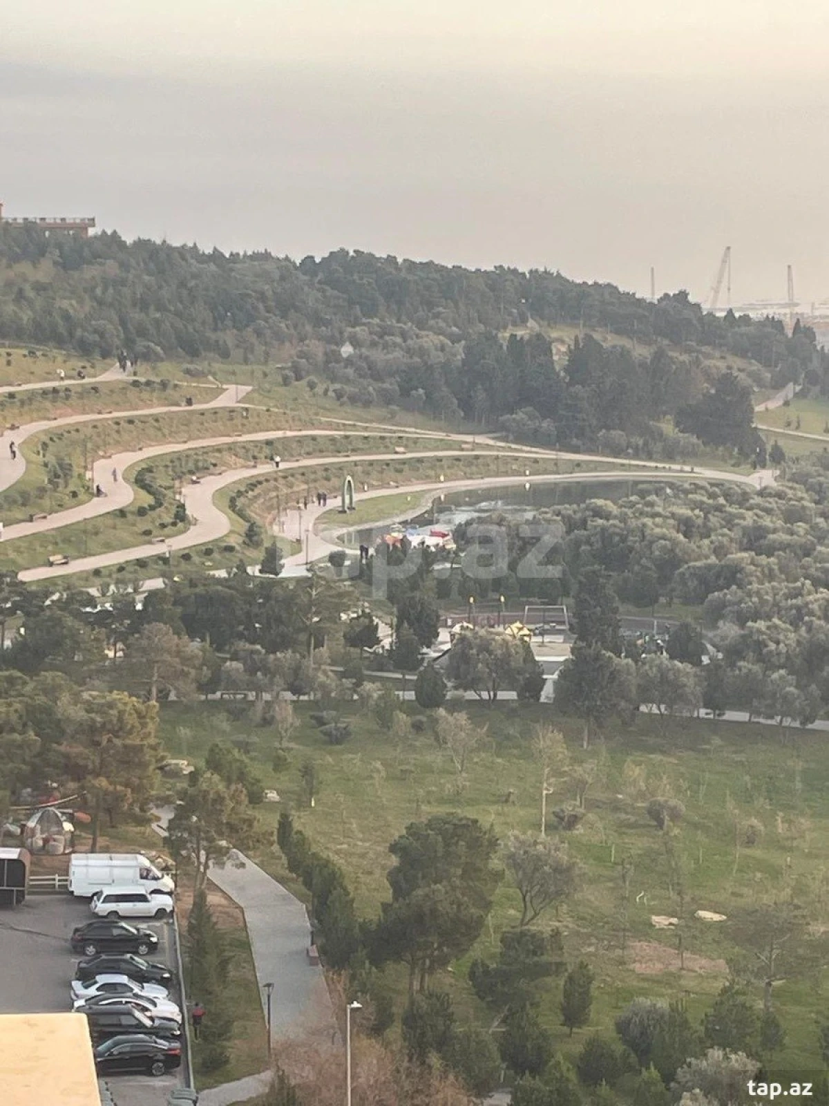 Satılır 2 otaqlı yeni tikili 82 m²