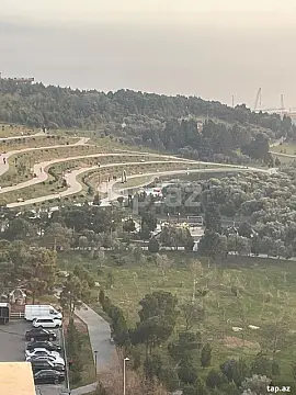 Satılır 2 otaqlı yeni tikili 82 m²