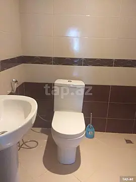 Kirayə verilir 4 otaqlı həyət evi