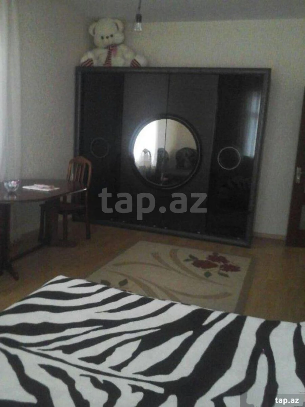 Kirayə verilir 4 otaqlı həyət evi