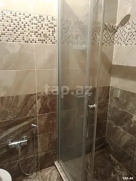 Kirayə verilir 2 otaqlı yeni tikili 70 m²