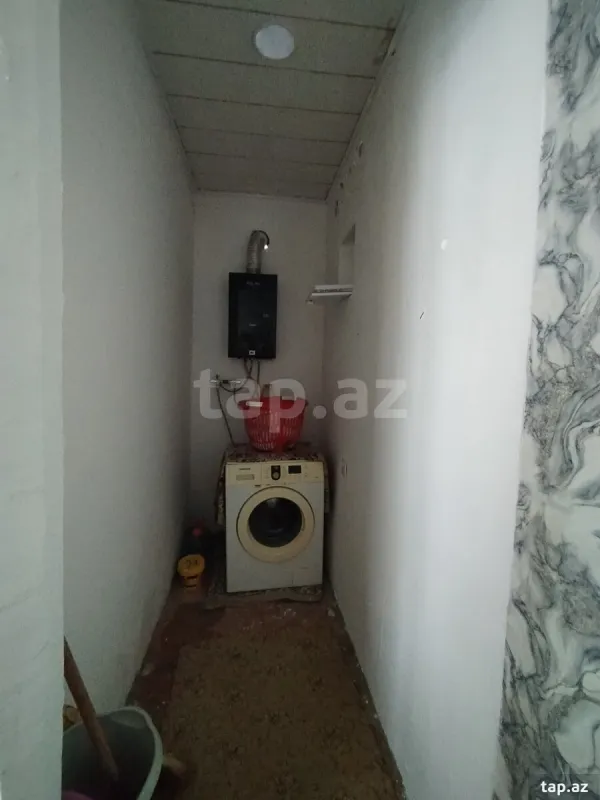 Satılır 4 otaqlı həyət evi