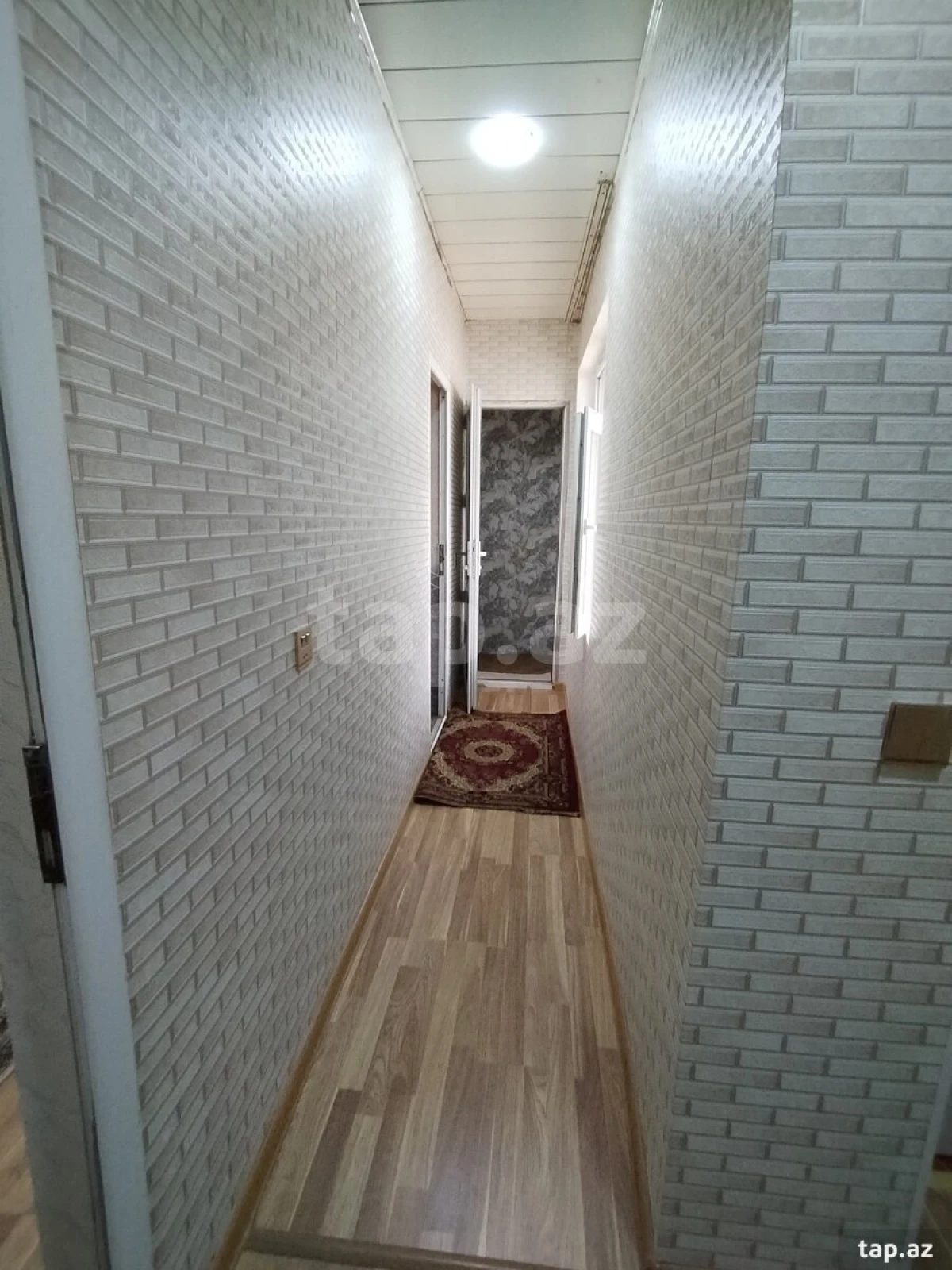 Satılır 4 otaqlı həyət evi